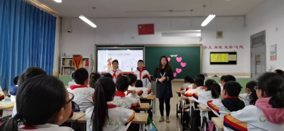 阿鲁科尔沁旗小学创新项目，引领教育未来，培育明日之星