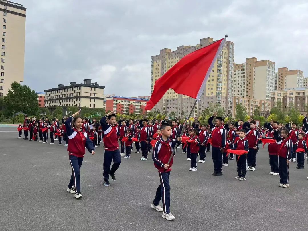 汤原县小学人事任命揭晓，引领教育新篇章开启