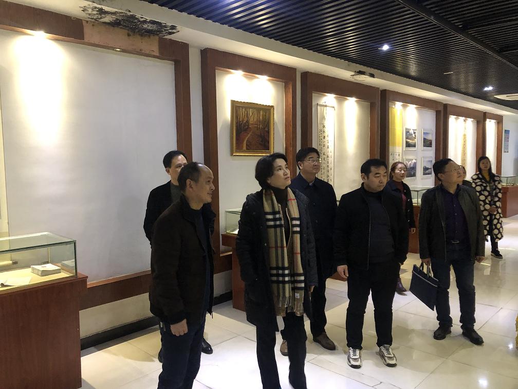 吉水县图书馆新领导团队引领变革，助力图书馆事业蓬勃发展