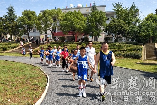 安陆市小学最新动态报道